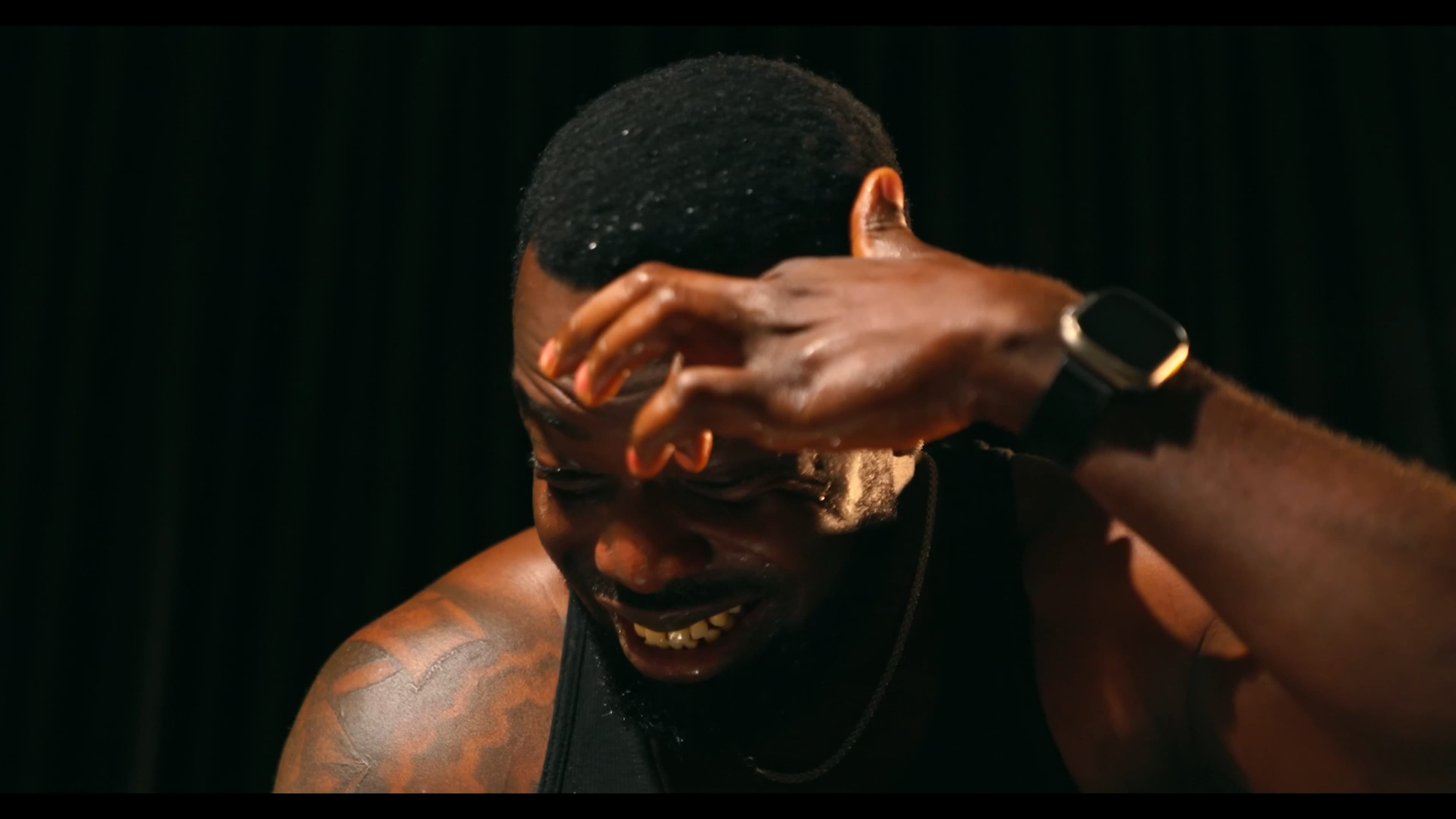OFFICIAL MUSIC VIDEO - FUFU GNG frame 5