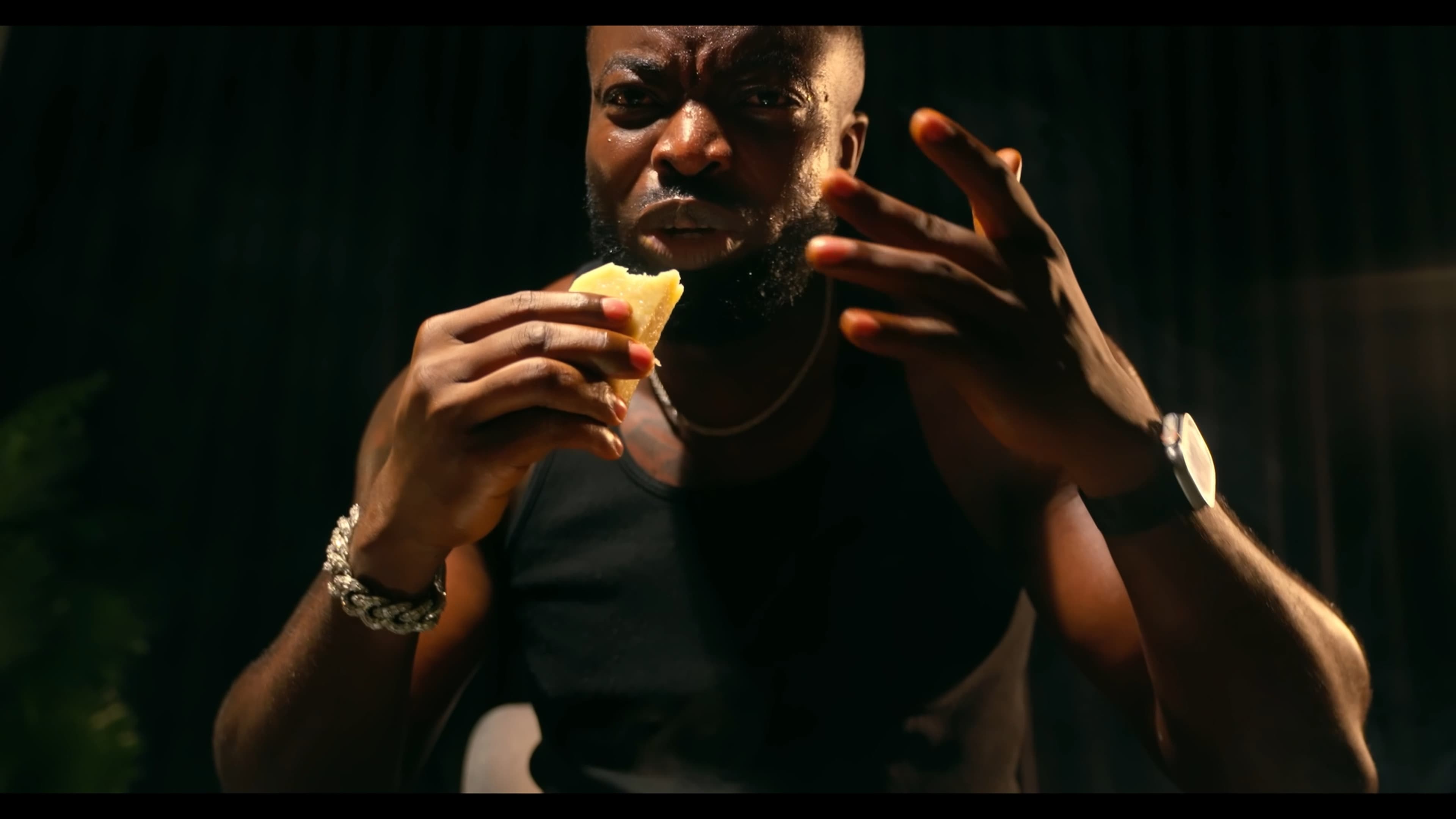 OFFICIAL MUSIC VIDEO - FUFU GNG frame 1